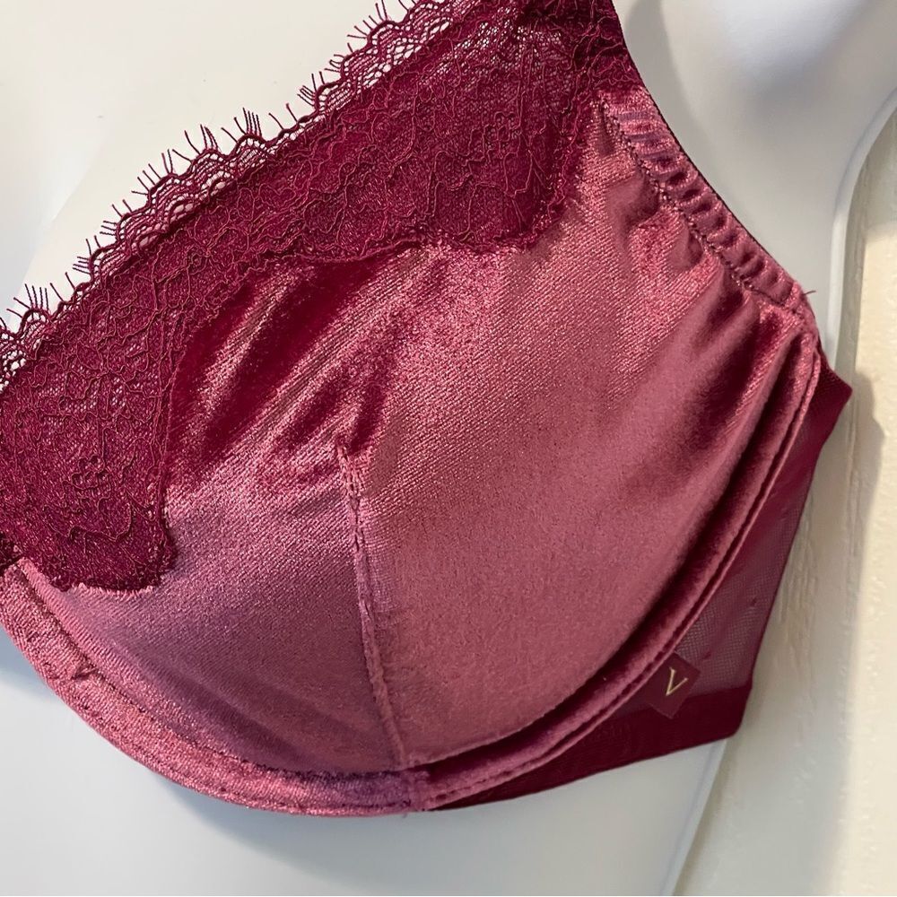 Victoria’s Secret Unlined Demi Velvet Lace and Polkadot Bra Wine Color 34DDD - Picture 3 of 11